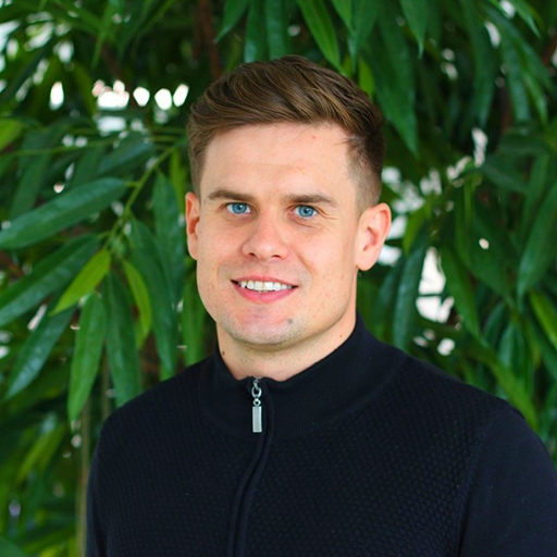  Damian Bialozynski