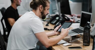 Candidate contract recruitment